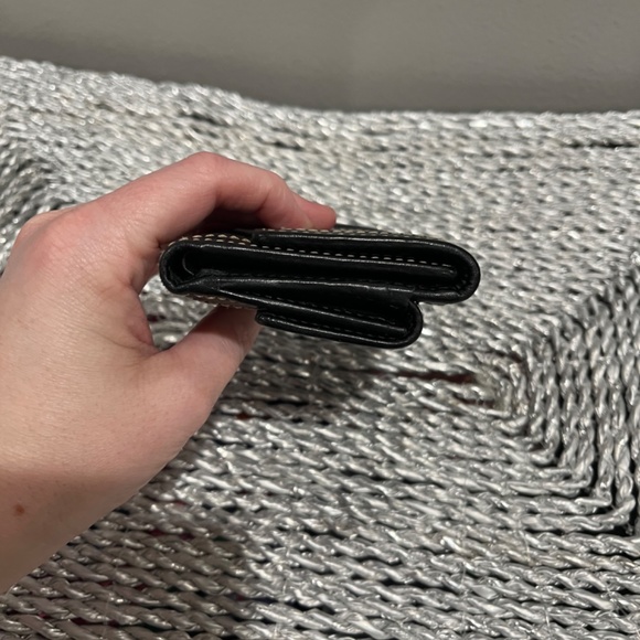 black coach wallet - Picture 9 of 9